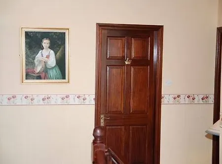 Bed & Breakfast Knights Haven 3*